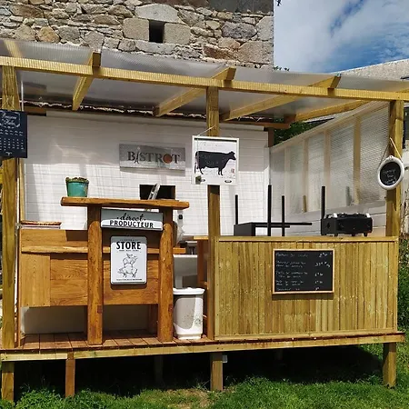 Farm stay La Fermanerie Giat