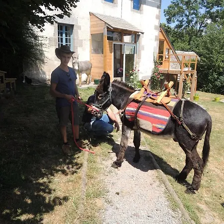 La Fermanerie Farm stay Giat