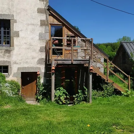 Séjour à la ferme La Fermanerie Giat